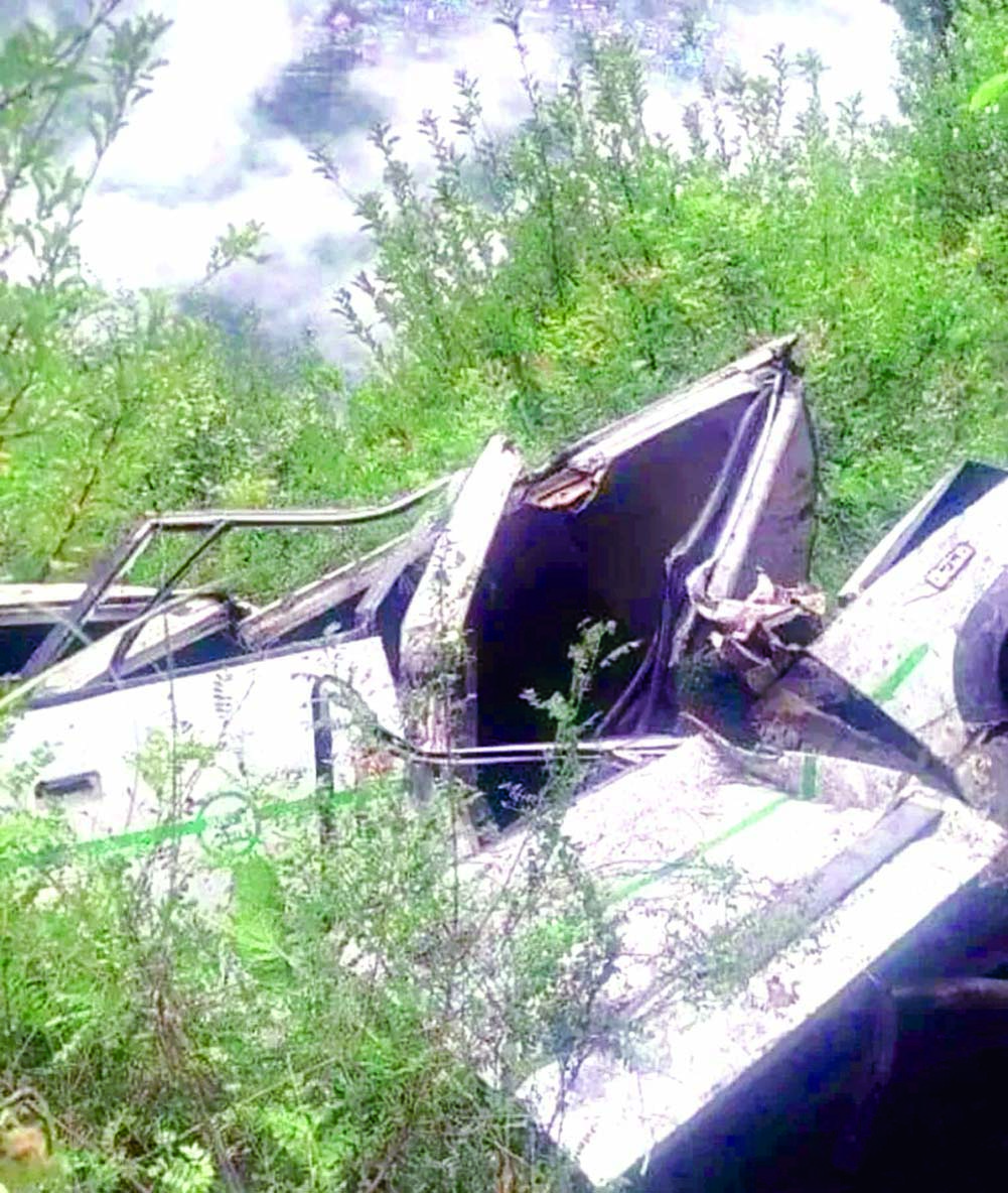 Himachal Pradesh: 4 dead and 7 injured due to MUV falling into a gorge in Chamba district